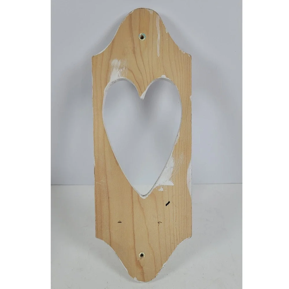 Vintage White Wood Heart Cutout Wall Shelf Sconce Farmhouse Primitive Decor